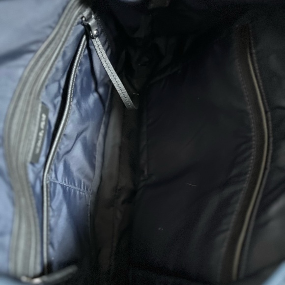 Michael Kors Denim Tote with Luggage sleeve Dusty and charm included 18x12 - Picture 8 of 12